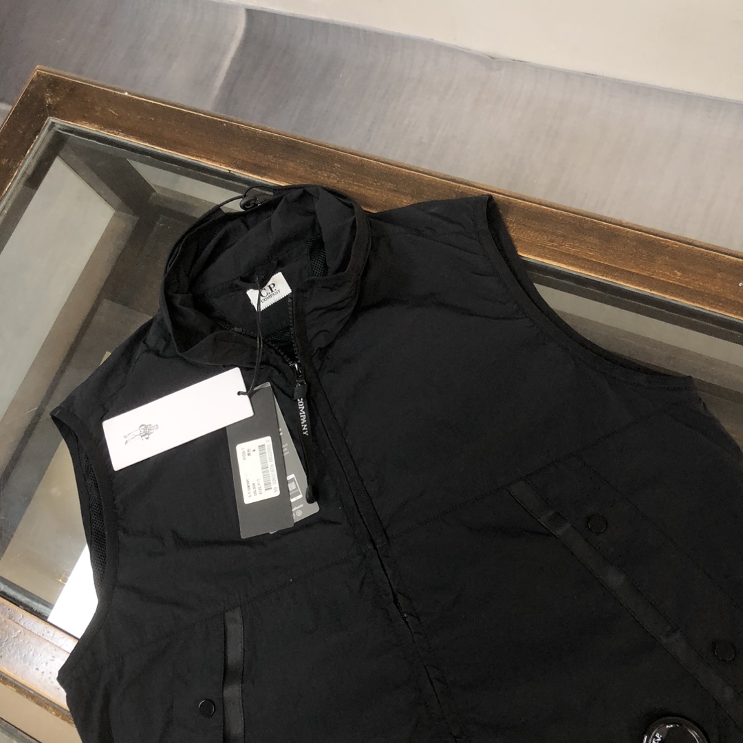 Cp Company Vest